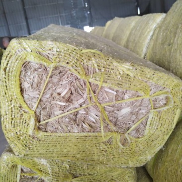 稻草成品方包