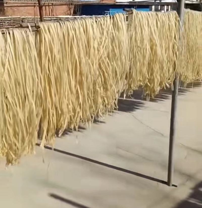 粉条河北石家庄农家自产纯红薯粉条质量保证接电商商超