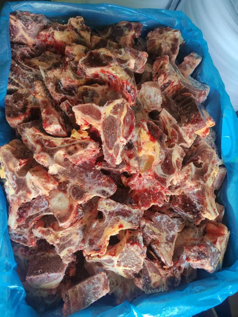 牛脊骨，特价牛脊骨，多肉牛脊骨都有货，需要的老板联系我