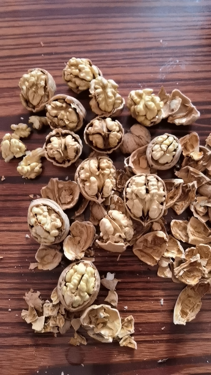 精品干核桃