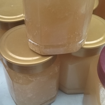 天然的土蜂蜜