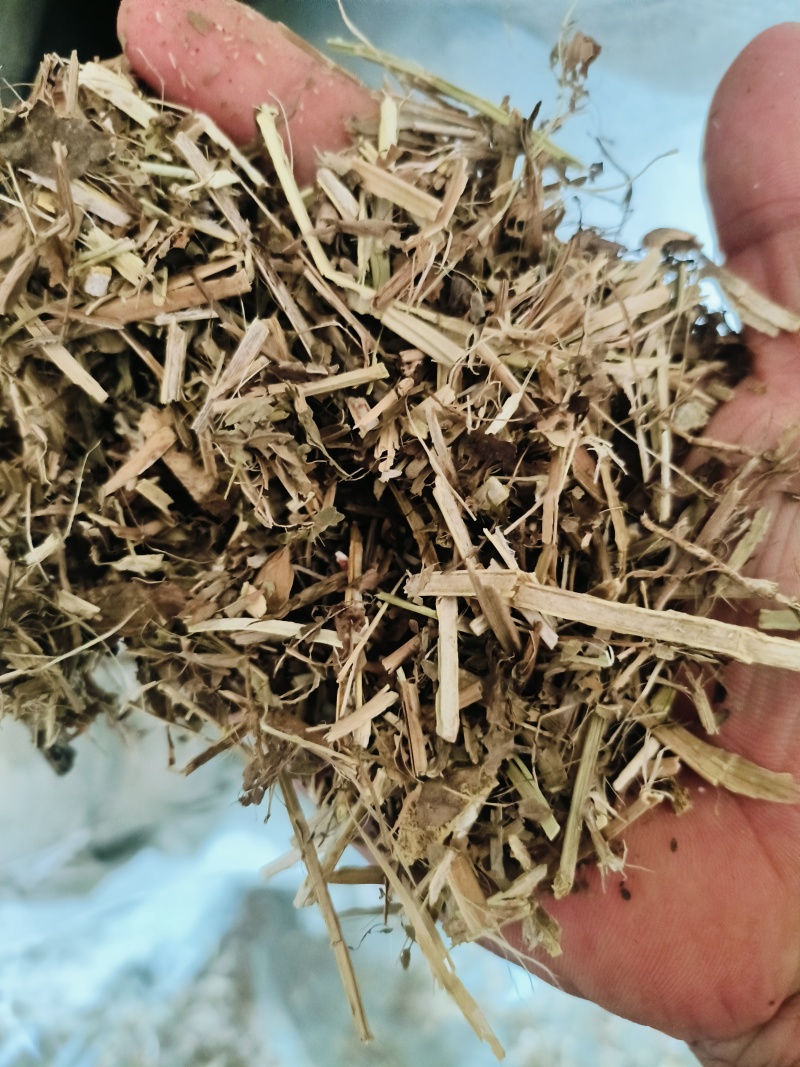 草场直发，大量出售一级花生秧羊草现货