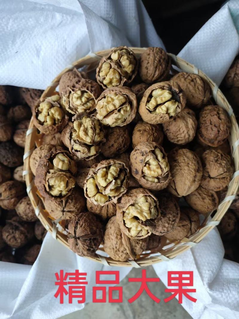 核桃坚果干核桃薄皮核桃纸皮核桃云南核桃新疆核桃大果中果