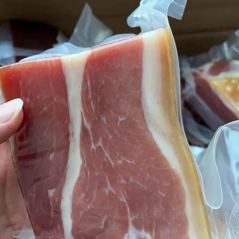 云南火腿一斤装无骨火腿火烧毛火腿腊肉现货供应品质保证