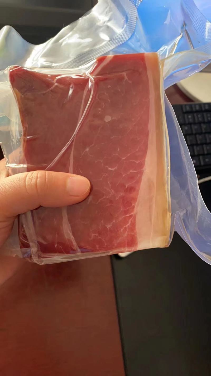 云南火腿一斤装无骨火腿火烧毛火腿腊肉现货供应品质保证