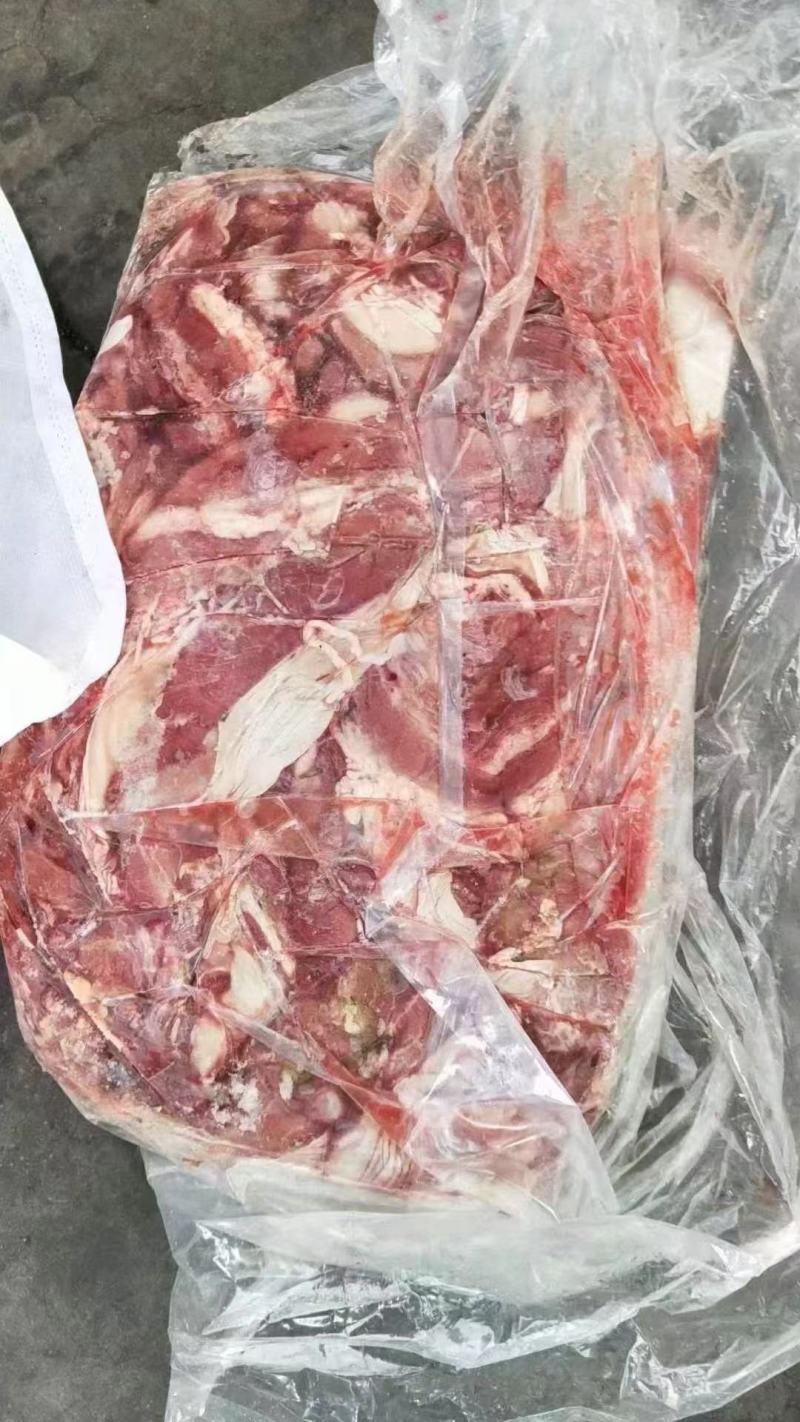 牛红肠国产鲜冻牛红肠可定制原装牛红肠圆红肠