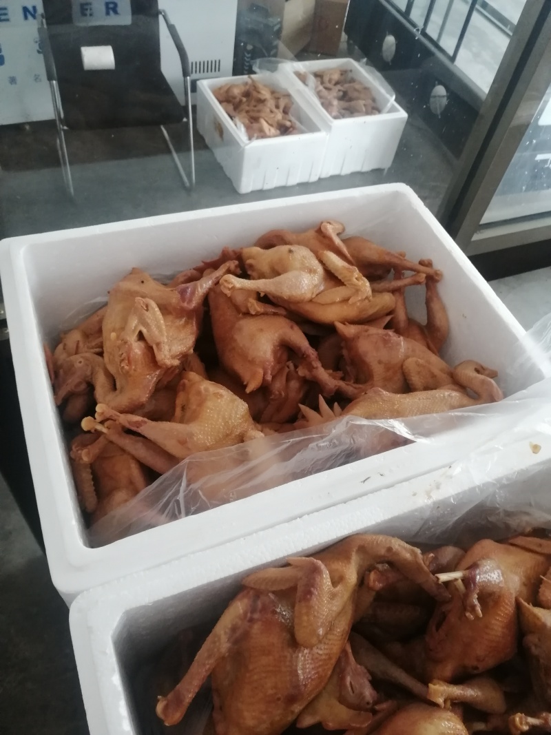 麻椒鸡/椒麻鸡整鸡2斤左右，去内脏，老母鸡加工，全国发货