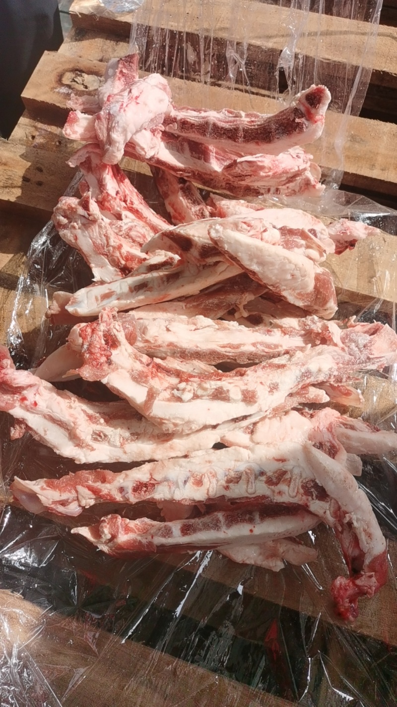羊排修下来的边角，今年的新货有能用的联系