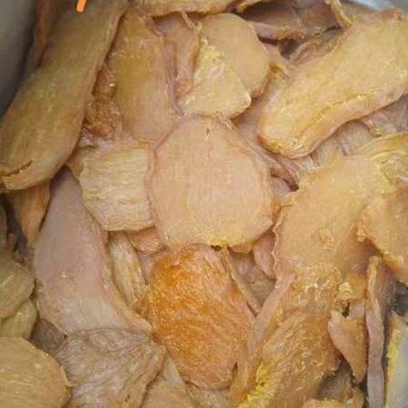 自家生产的红薯片原味的长年供应味舔嚼着劲道