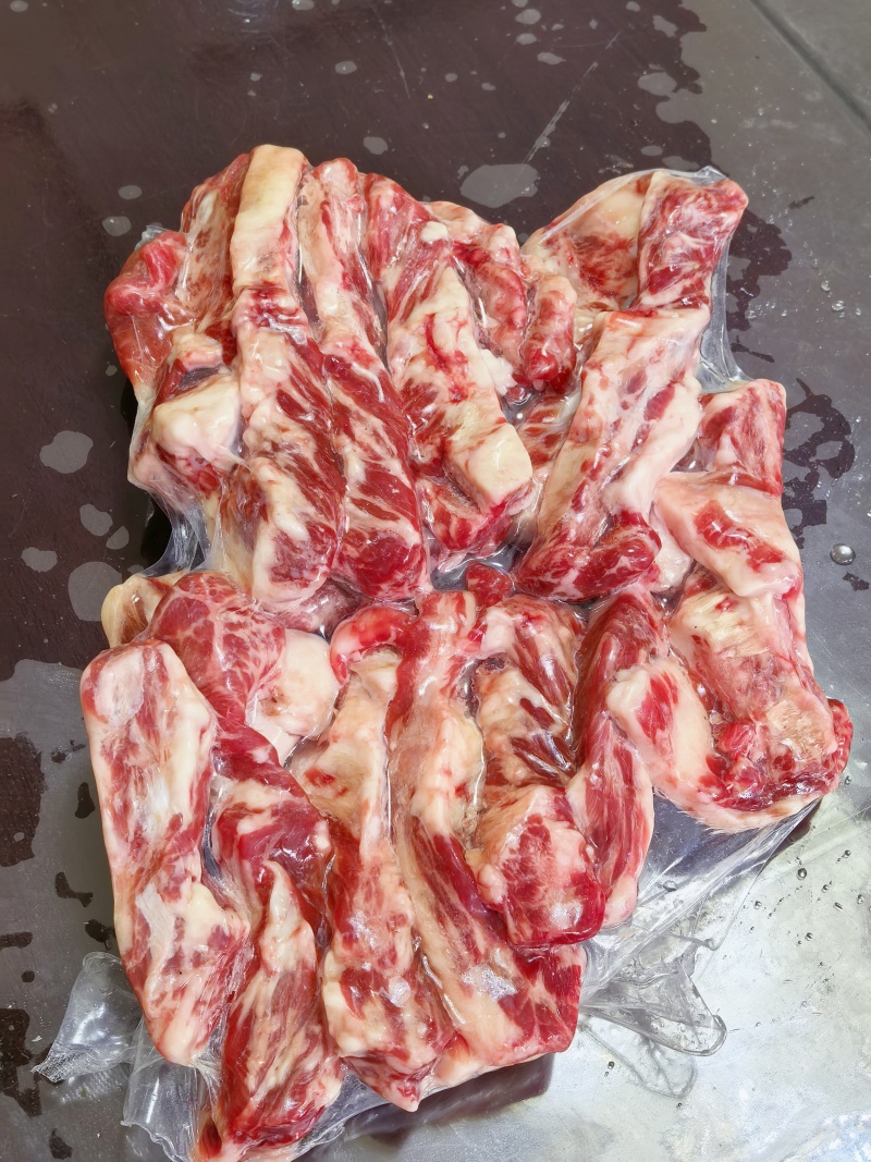 谷饲牛肋条