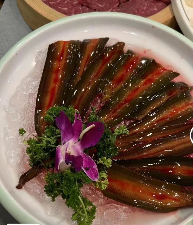 批发冰冻鳝鱼片（活鳝鱼当场宰杀，去头去尾，去内脏及去骨）