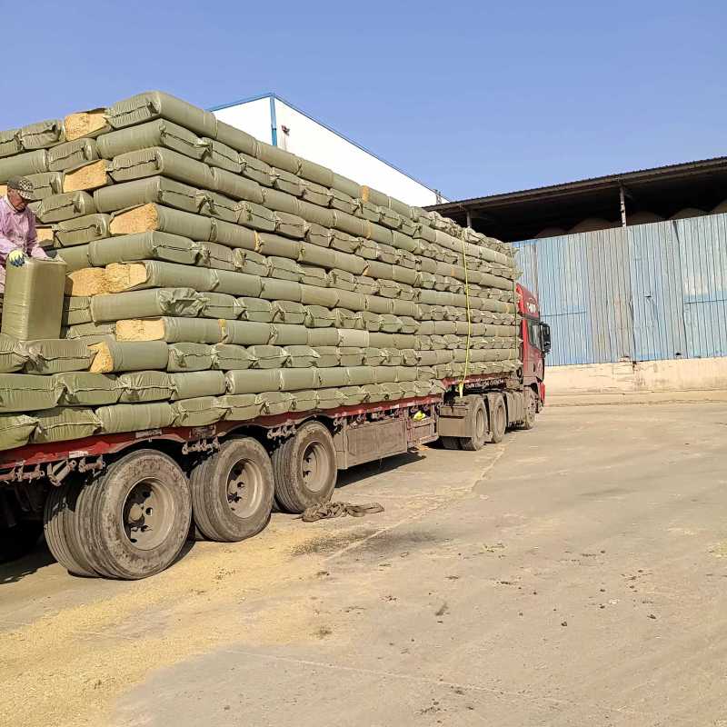 压缩稻壳鸡鸭鹅垫料量大从优质量保证欢迎咨询