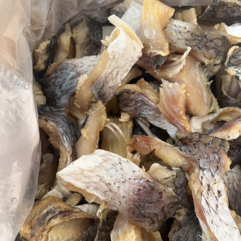草鱼条地摊电商批发精品草鱼条干干草鱼鱼干