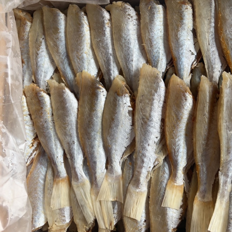 剥皮鱼地摊电商批发目肉鱼干干鱼鱼干剥皮鱼干