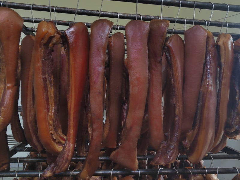 腊肉香肠代加工，品质保障，诚信第一，欢迎各企业单位联系