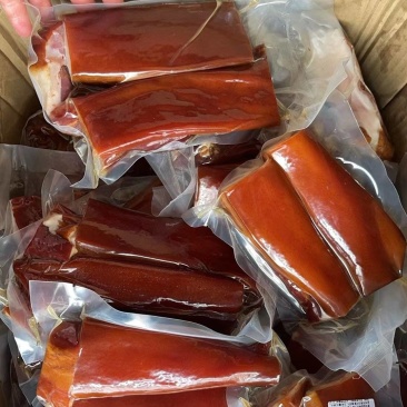 腊肉香肠代加工，品质保障，诚信第一，欢迎各企业单位联系