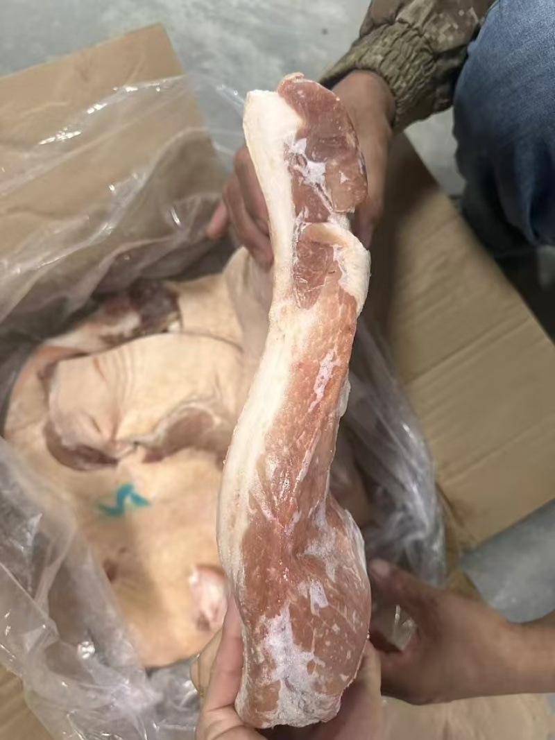 带皮前上肉规格2/3片日期23年3/5月份数量