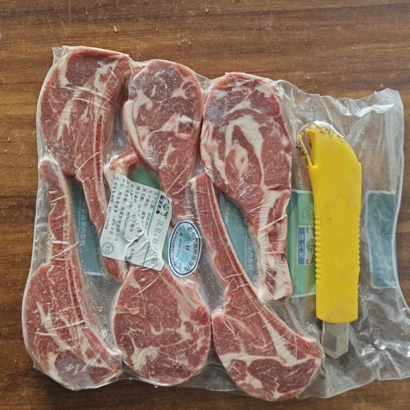 内蒙法式小切羊排，20包6片，