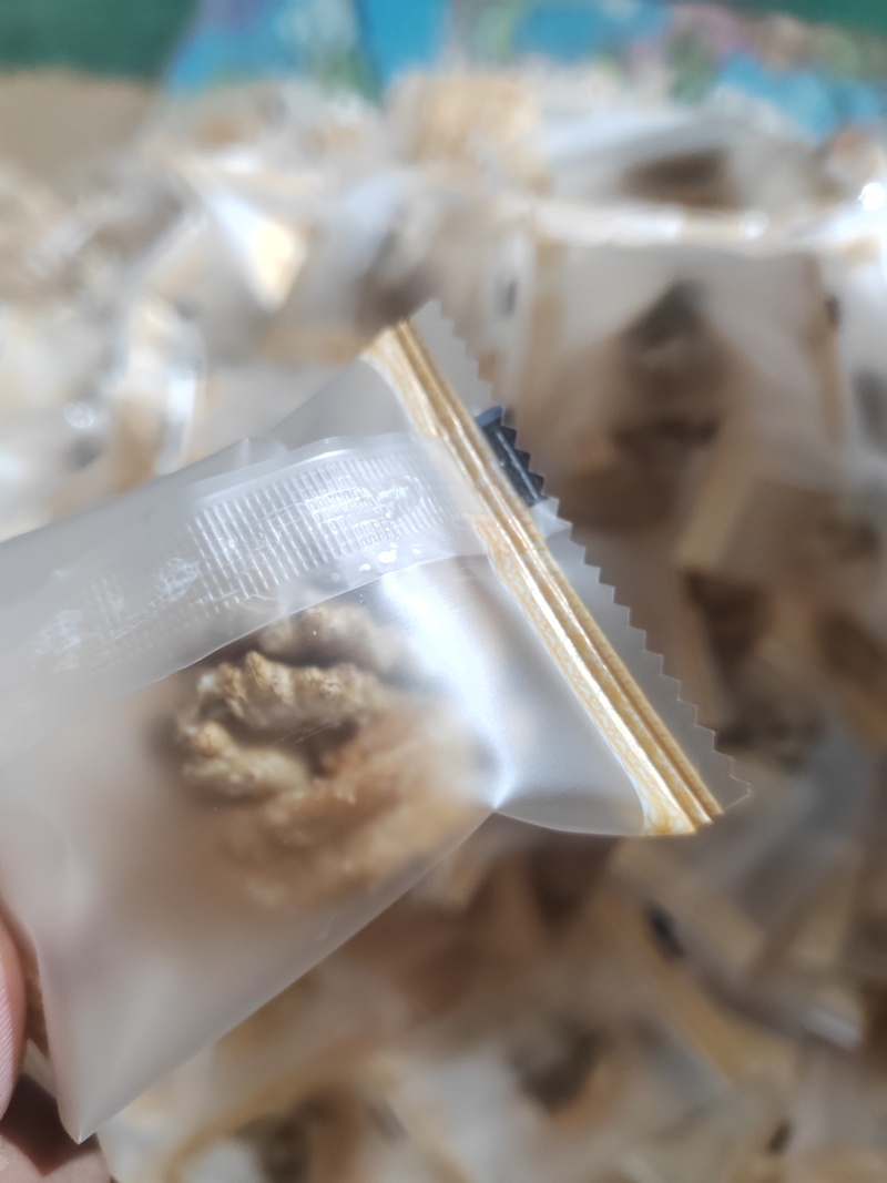 无花果加核桃仁，大量批发，独立包装的，电商专用一手货源