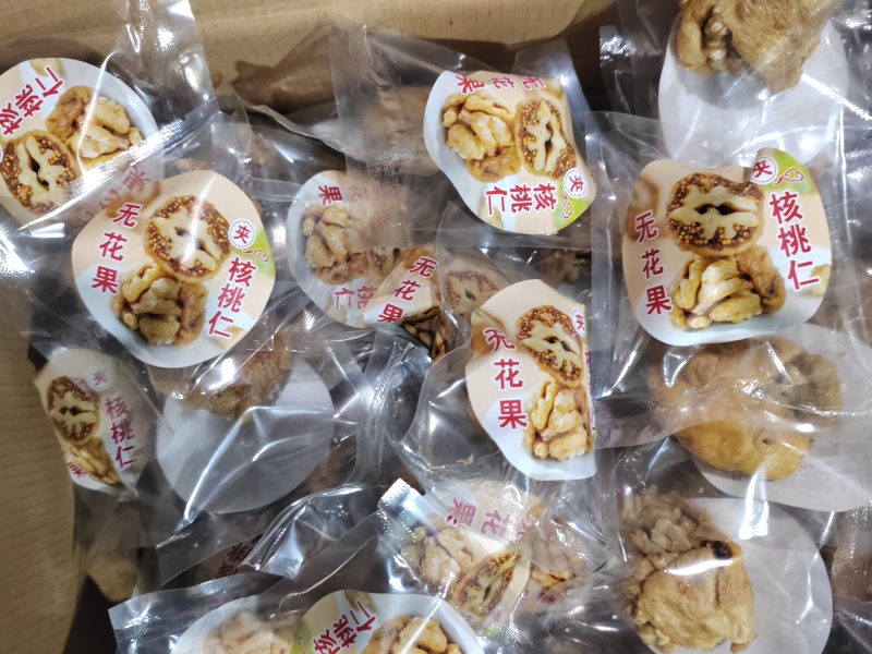 无花果加核桃仁，大量批发，独立包装的，电商专用一手货源