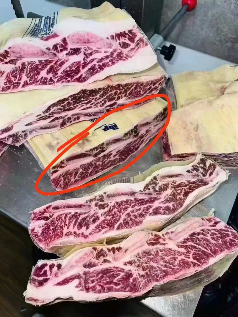 牛仔骨