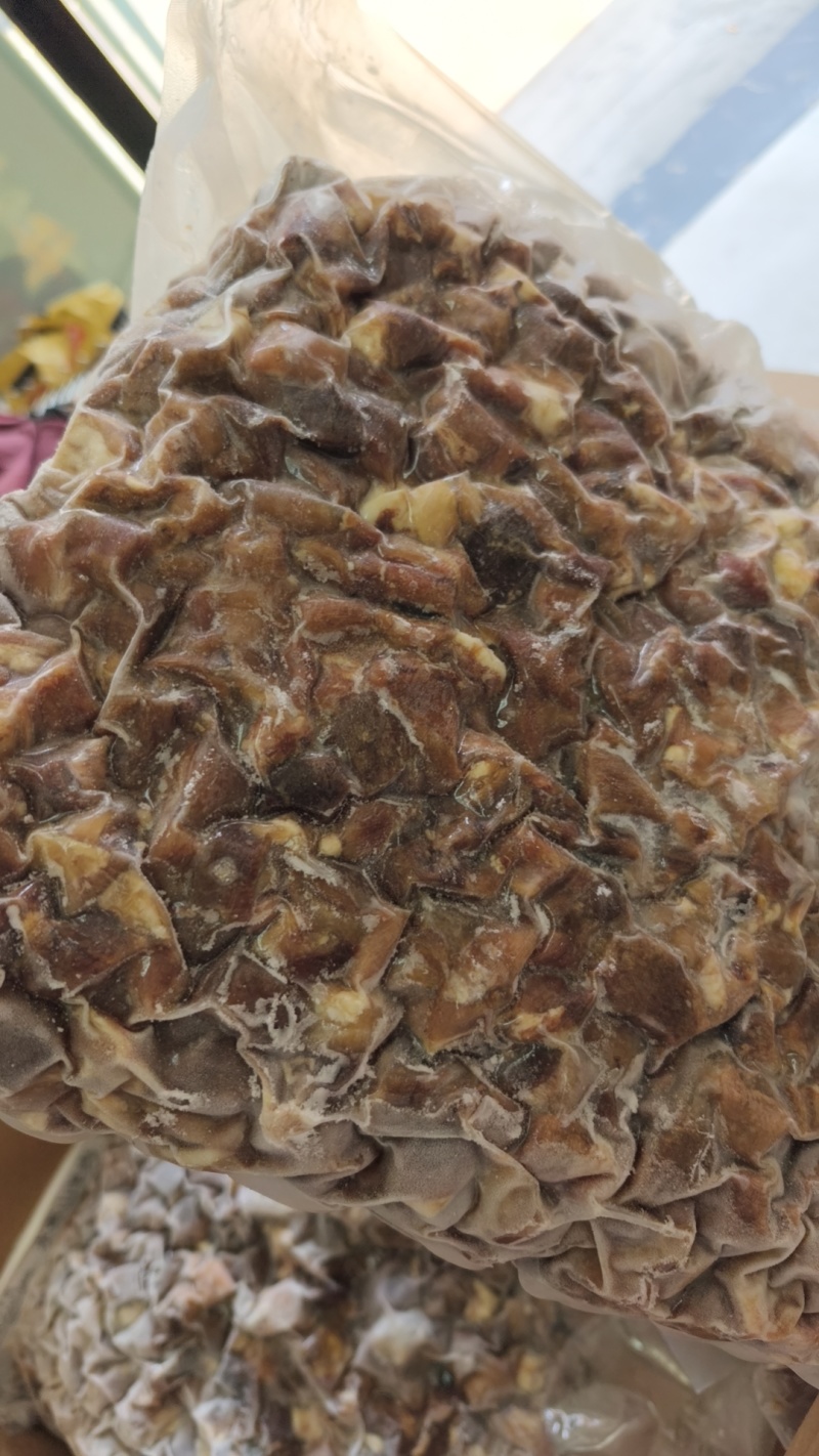 熟羊肉，小块水煮熟羊肉20一斤，价格合适，适合各种餐饮店