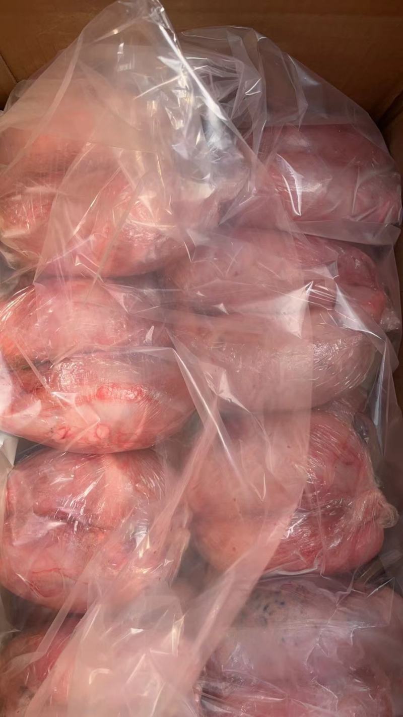牛宝国产鲜冻大牛宝牛蛋质量稳定，塑料袋包装，两个一包