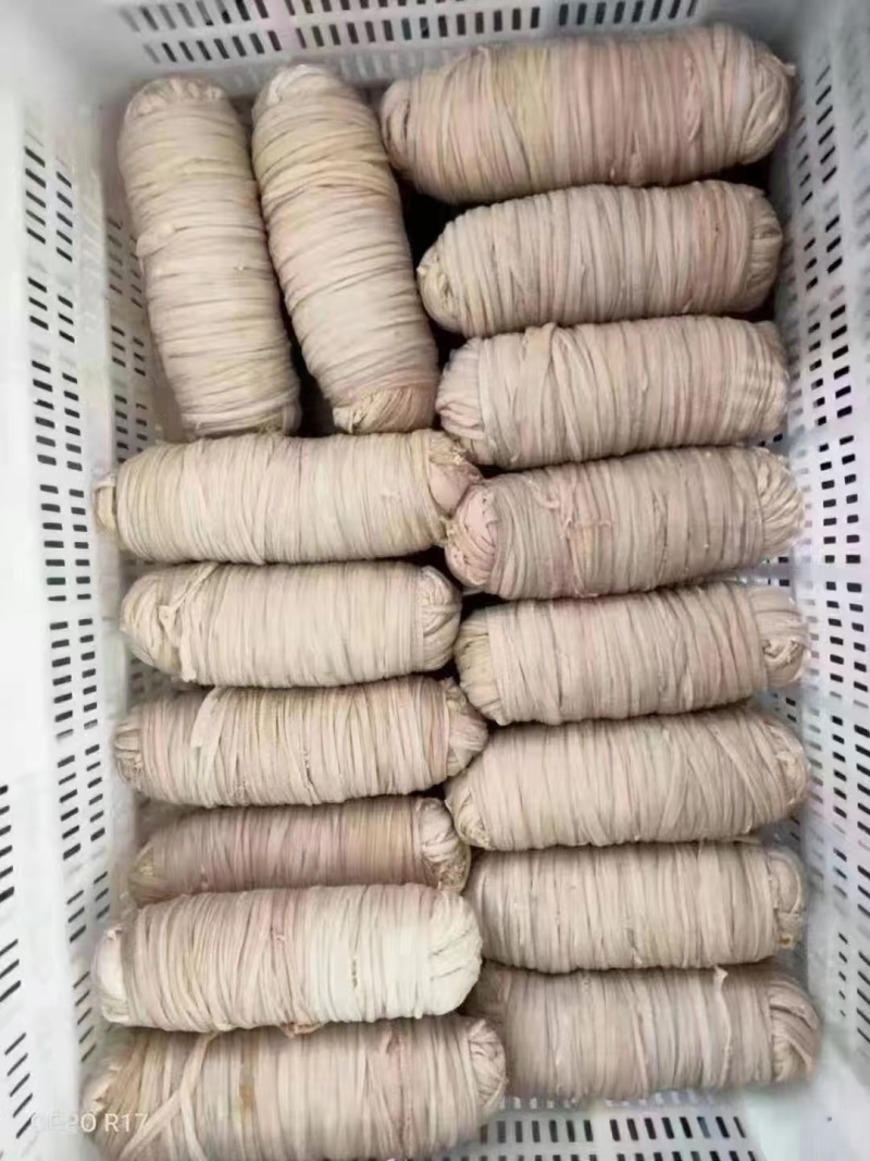 纯干小肠卷20斤一箱30个左右到货一车价格下调