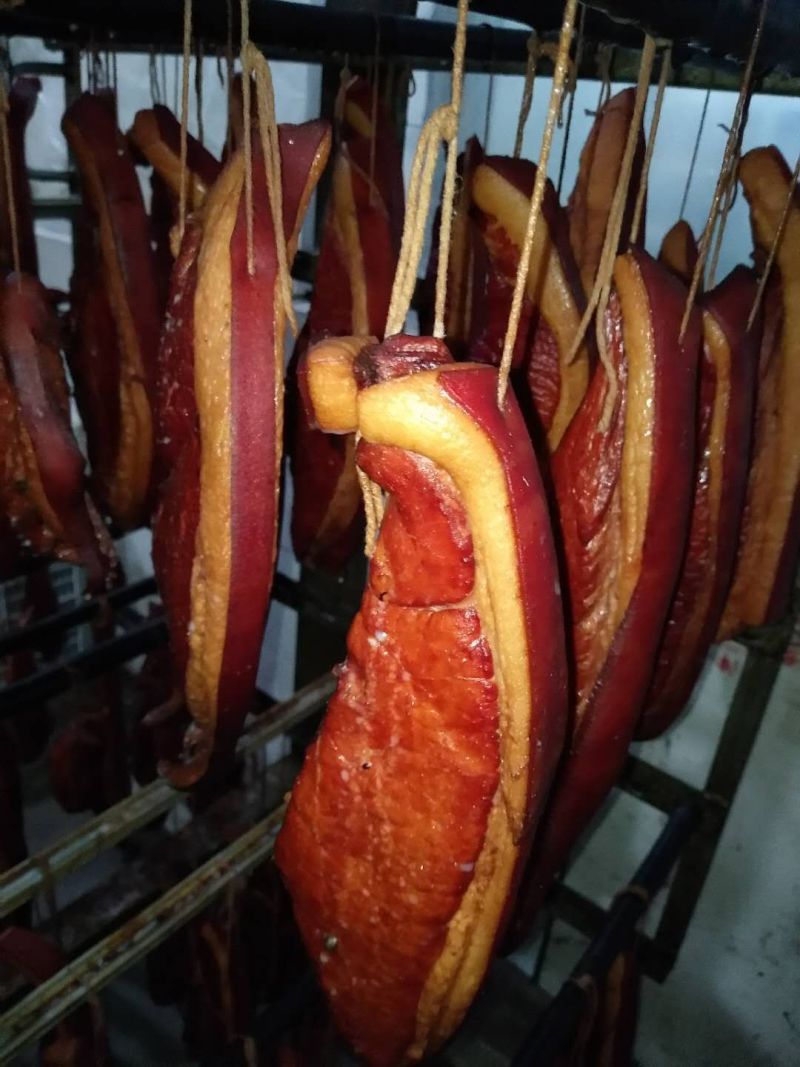 烟熏腊肉，干度好瘦肉多，整条腊肉，源头工厂发货