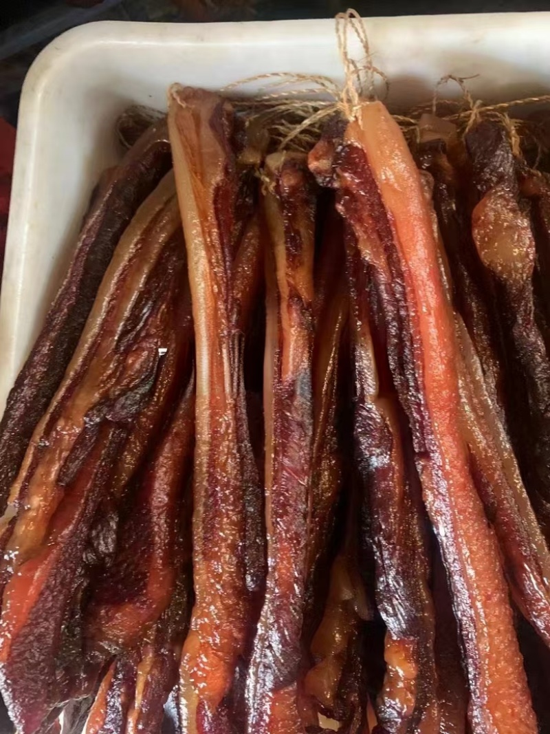 腊肠腊肉腊鸭腊味厂家直供一手货源批发