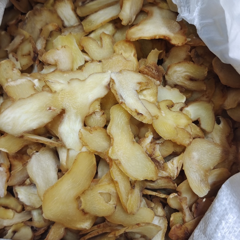 黄精片云南黄精片黄精个子常年大货批发量大从优
