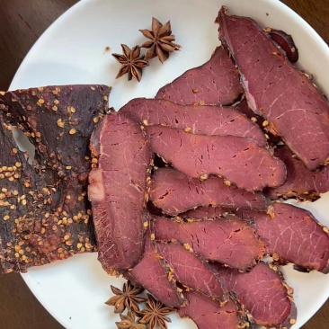 熟牛肉牛肉大块牛肉风干牛肉地摊牛肉麻辣牛肉
