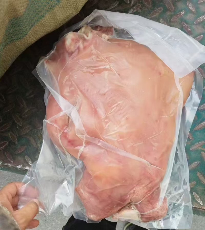 【热卖】全熟精修牛头肉真空包装品质保障欢迎下单。