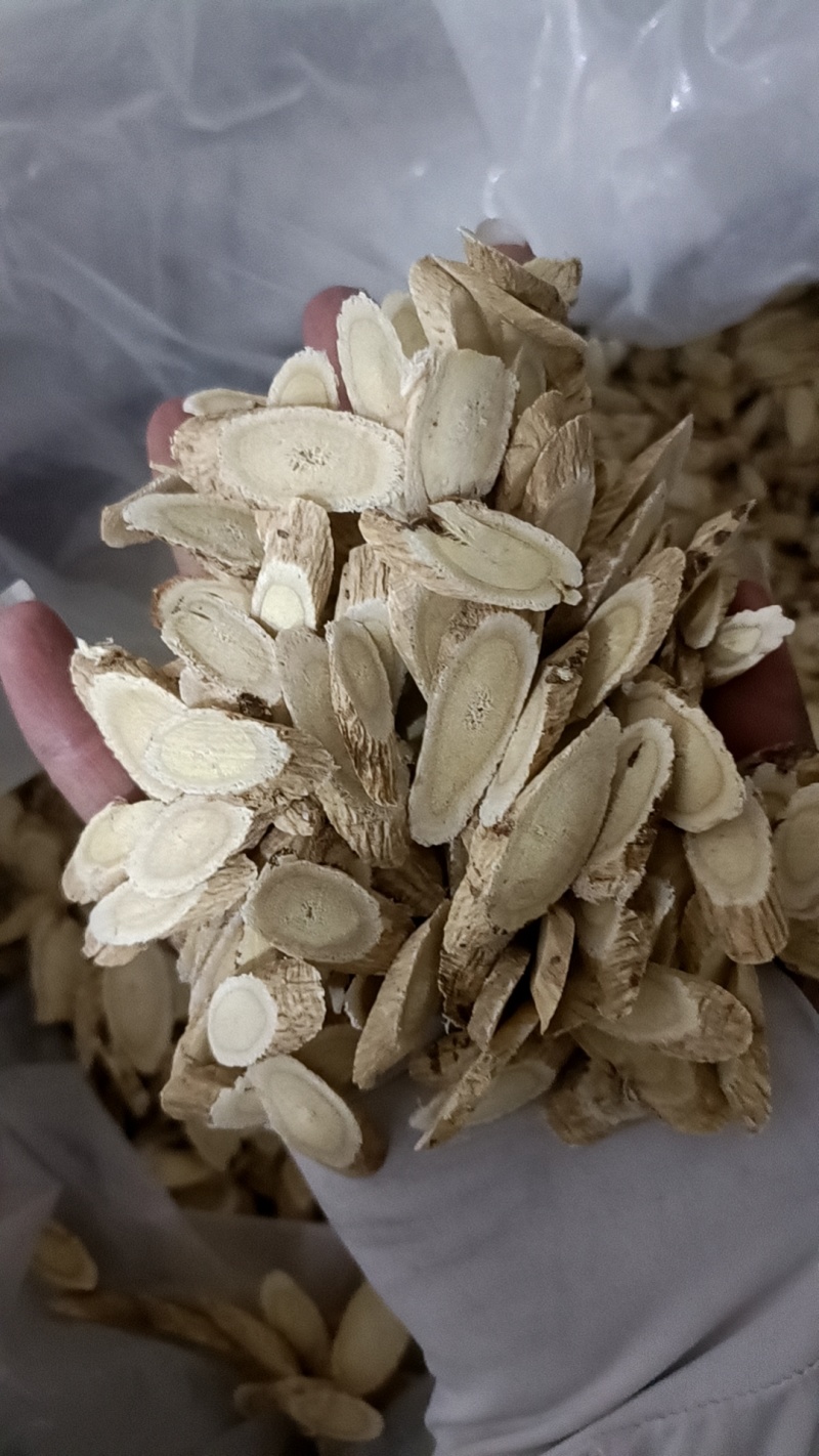 黄芪甘肃黄芪各种规格指甲片斜片泡茶黄芪