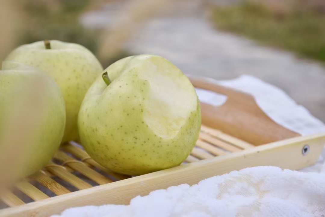 蒸嘎啦苹果的果肉细节