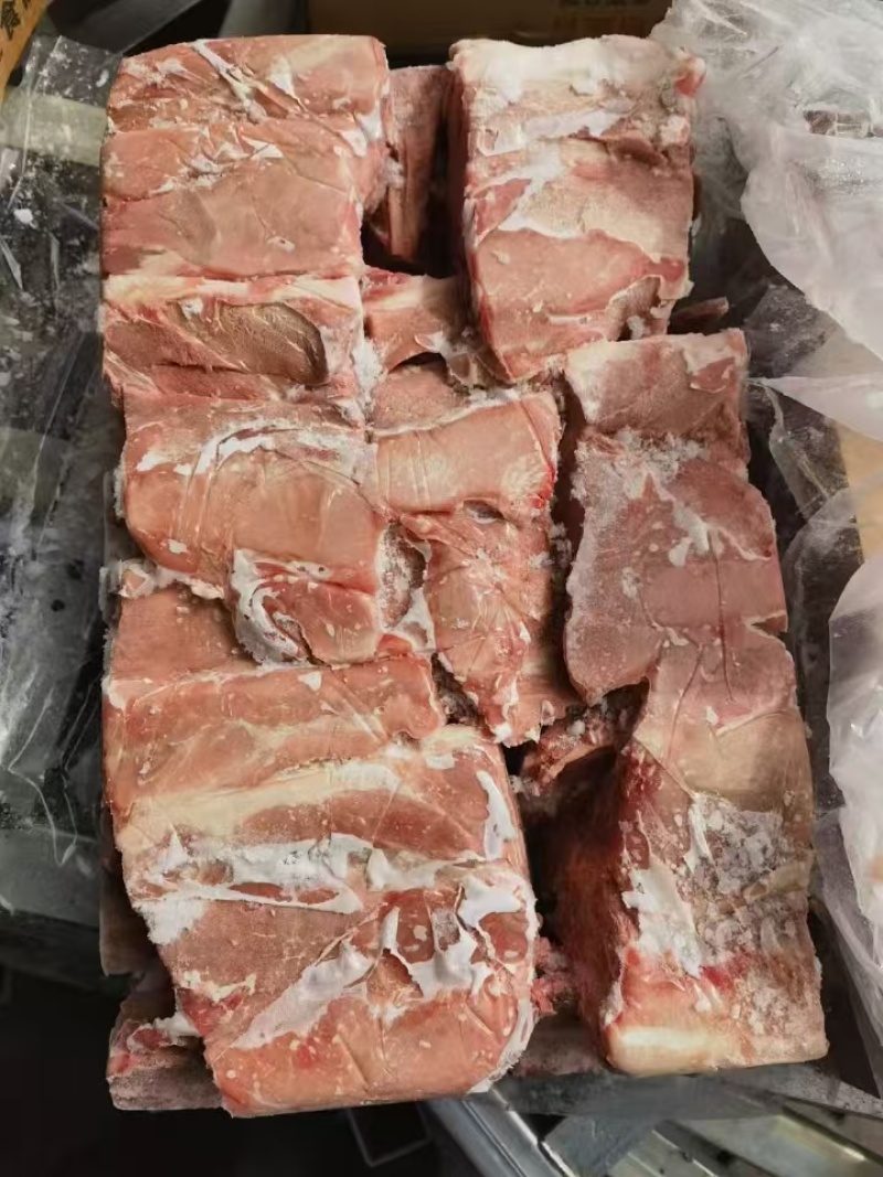 品名:肥猪多肉龙骨块规格:10公斤/箱