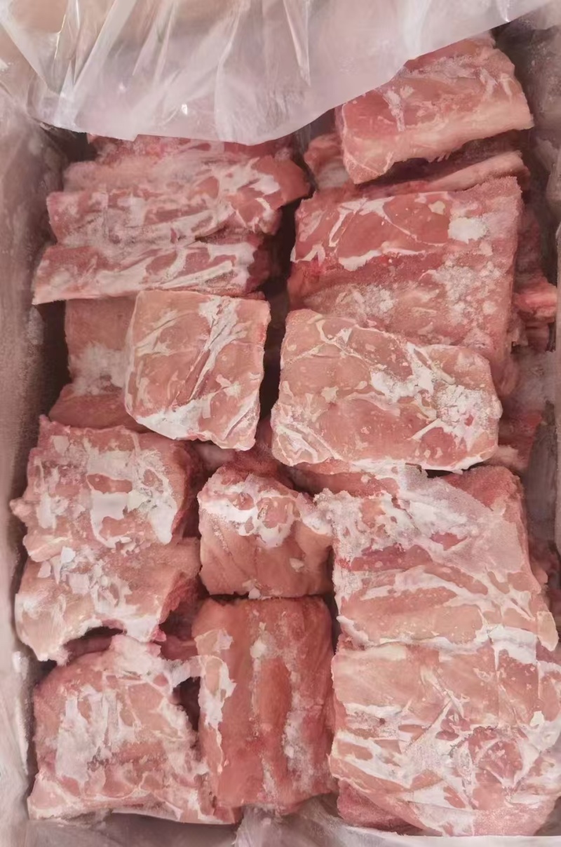 品名:肥猪多肉龙骨块规格:10公斤/箱