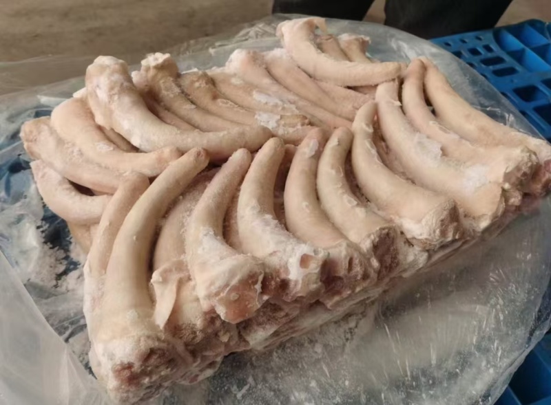 品名:肥猪精修中尾规格:10公斤/箱日期:新货
