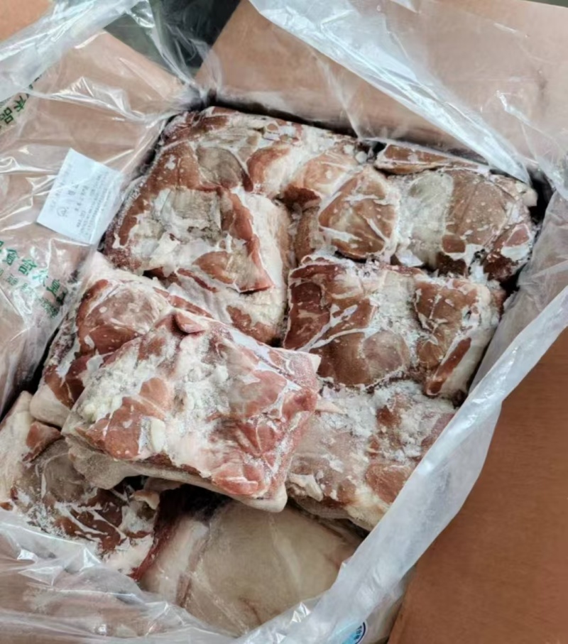 品名:皇上皇肥猪五花块规格:10公斤/箱日期:新货