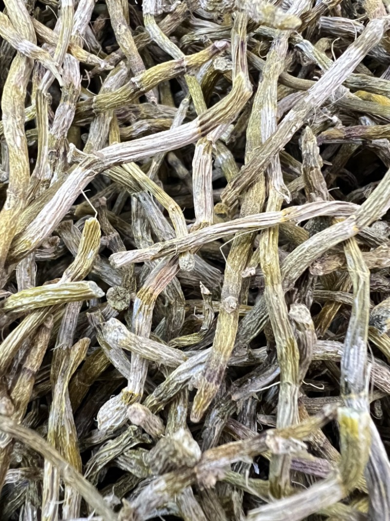 铁皮石斛干条，打粉条芽条价格实惠，现货500公斤。