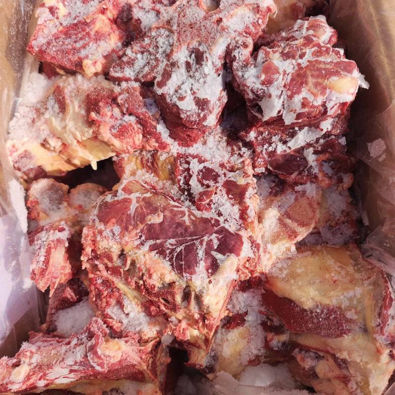 【牛手把肉】当地草原黄牛的大骨！鲜干速冻！适合煲汤或手抓