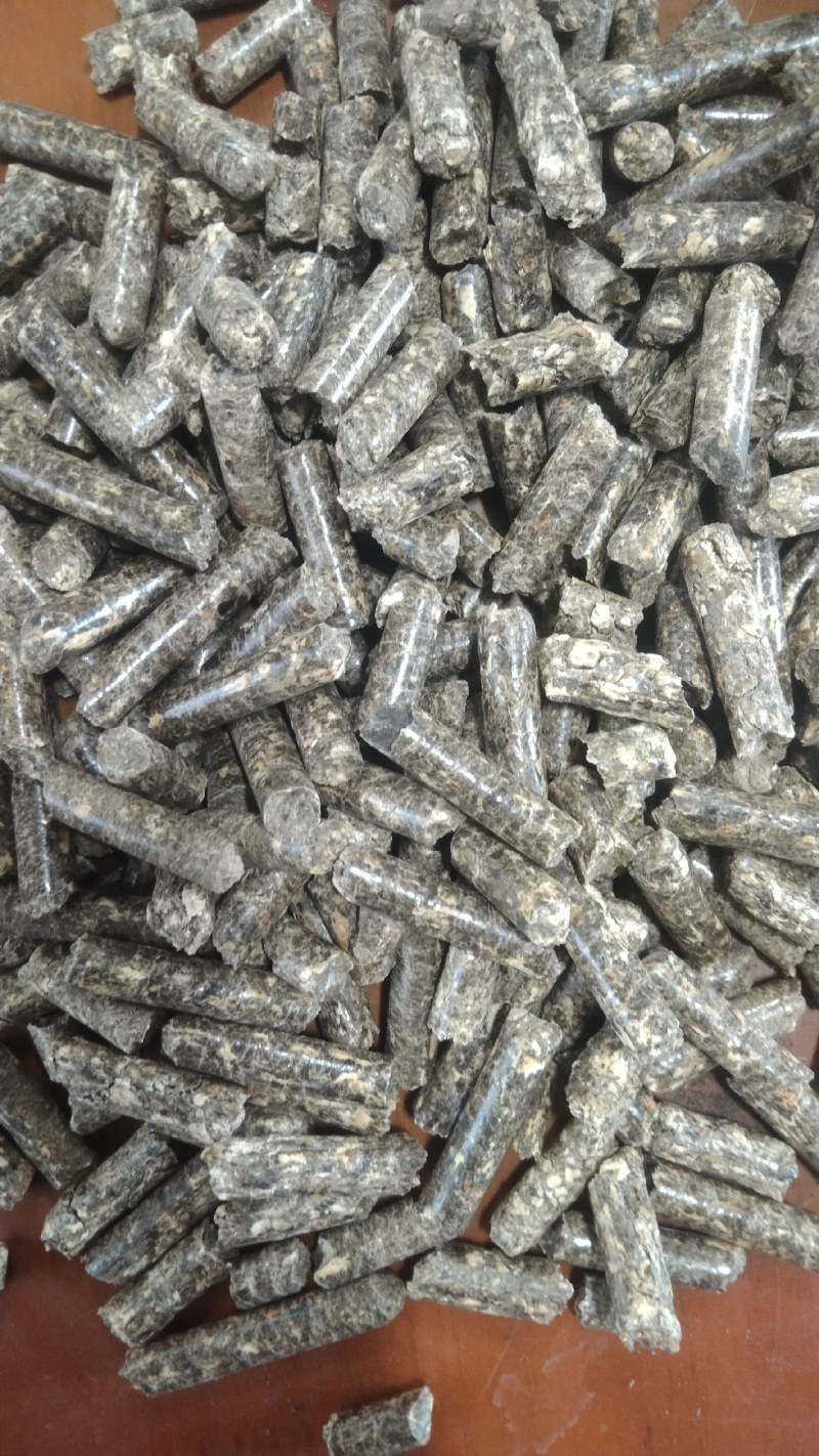 取暖柱状颗粒大量现货出售