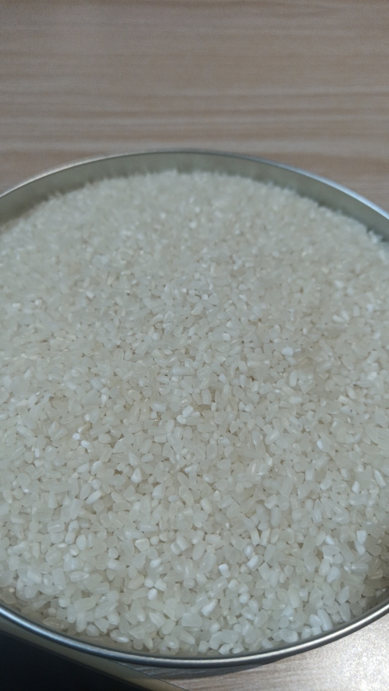 碎米常年大量供应，价格便宜，品质保证，可视频看货