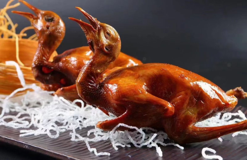 烤乳鸽脆皮乳鸽半成品广式鸽子非熟食工厂直销酒店半成品