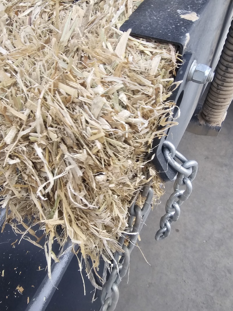 玉米秸秆柔丝粉碎草