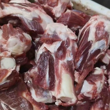 【热卖推荐】满肉羊棒骨/羊肱骨/纯干肉质鲜嫩/工厂直销