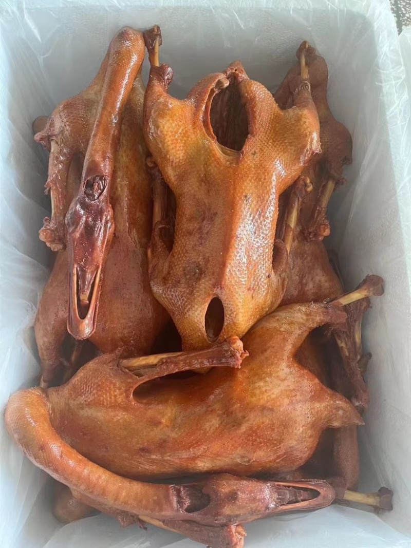 荣昌卤鹅（源头工厂一手货源，适合摆摊门市超市等）