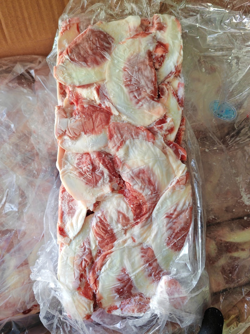 【羔羊肉月牙骨】当地草原绵羊的月牙骨，品质保证嘎嘣脆！