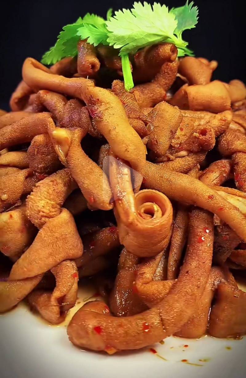 鹅肠，红烧鹅肠，白灼鹅肠，火锅鹅肠，爆炒鹅肝