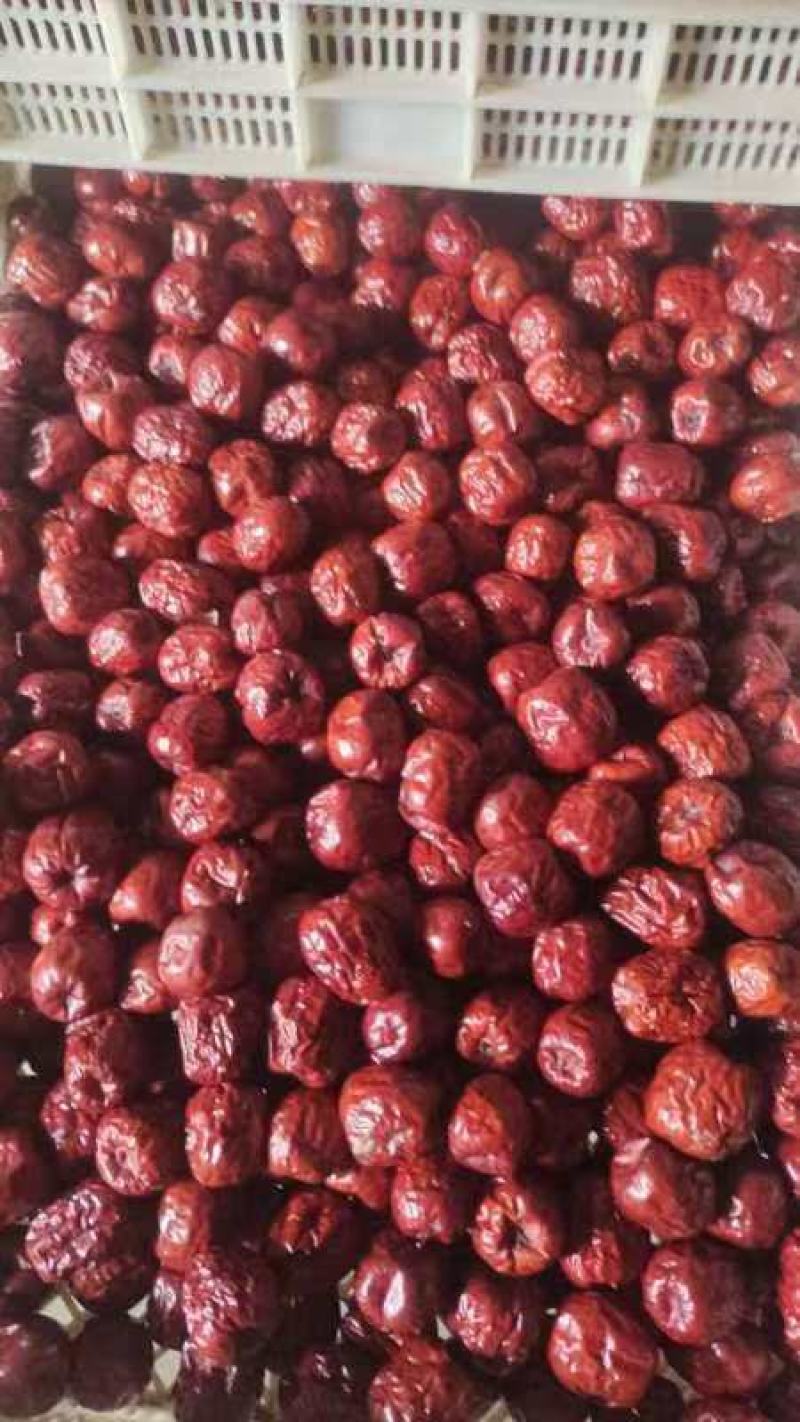 干枣清洗烘烤好批发，品质好，个头大，有需要的朋友可以联系